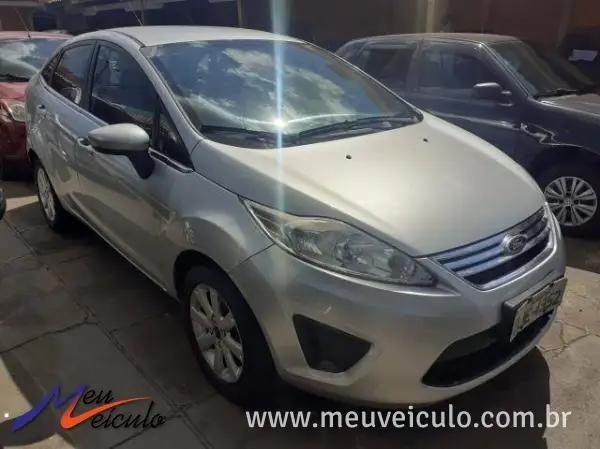 Ford New Fiesta Hatch SE 1.6 16V (Flex)