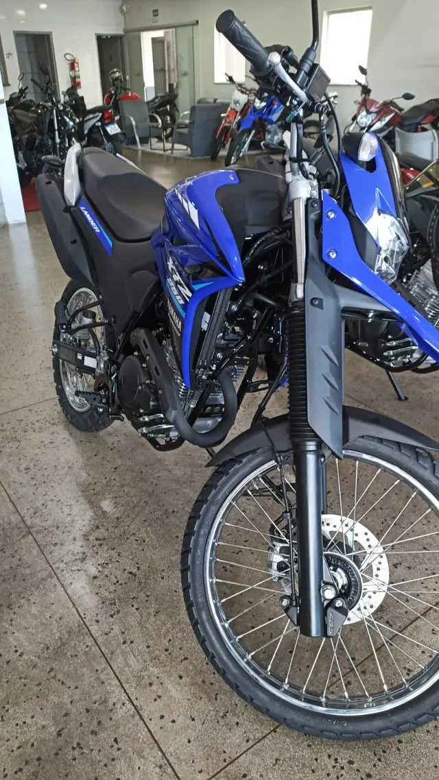Carro Yamaha XTZ 250 Lander 2024 ABS