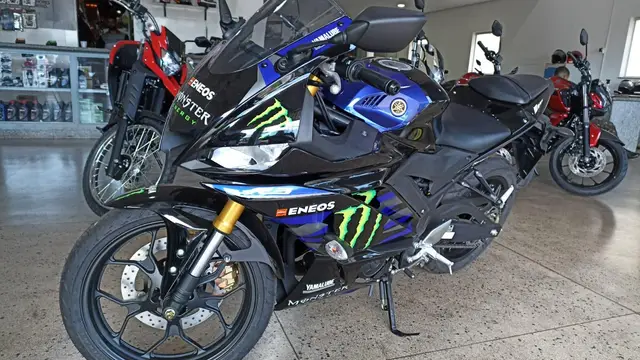 Moto Yamaha YZF R3 2024 ABS