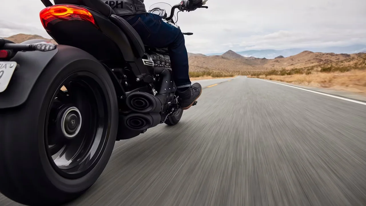 Triumph Rocket 3 Storm GT