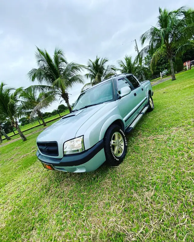 Carro Chevrolet S10 Cabine Dupla 2006 S10 Executive 4x4 2.8 Turbo Electronic (Cab Dupla)