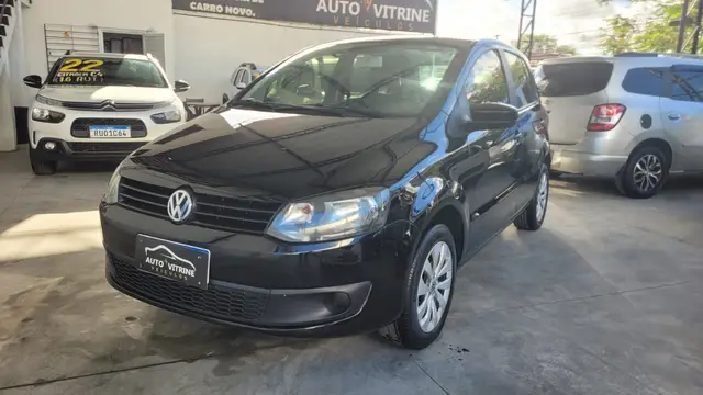 Carro Volkswagen Fox 2014 1.6 VHT (Flex)