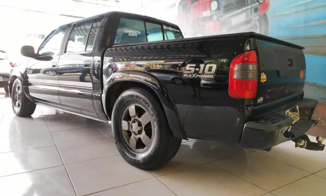 Carro Chevrolet S10 Cabine Dupla 2010 S10 Executive 4x2 2.4 (Flex) (Cab Dupla)