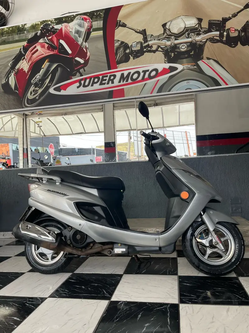 Suzuki Burgman AN 125