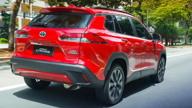 Toyota Corolla Cross híbrido: qual é o custo para manter o SUV por ano?