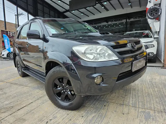 Carro Toyota Hilux SW4 2006 SRV 4x4 3.0 Turbo  (aut)