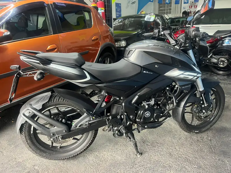 Bajaj Dominar 160 160 cc