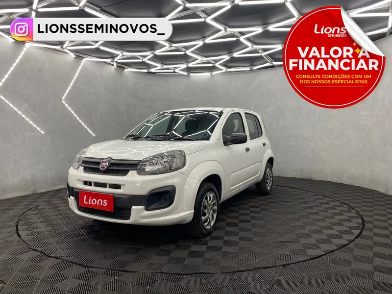 Fiat Uno Attractive 1.0 8V (Flex) 4p