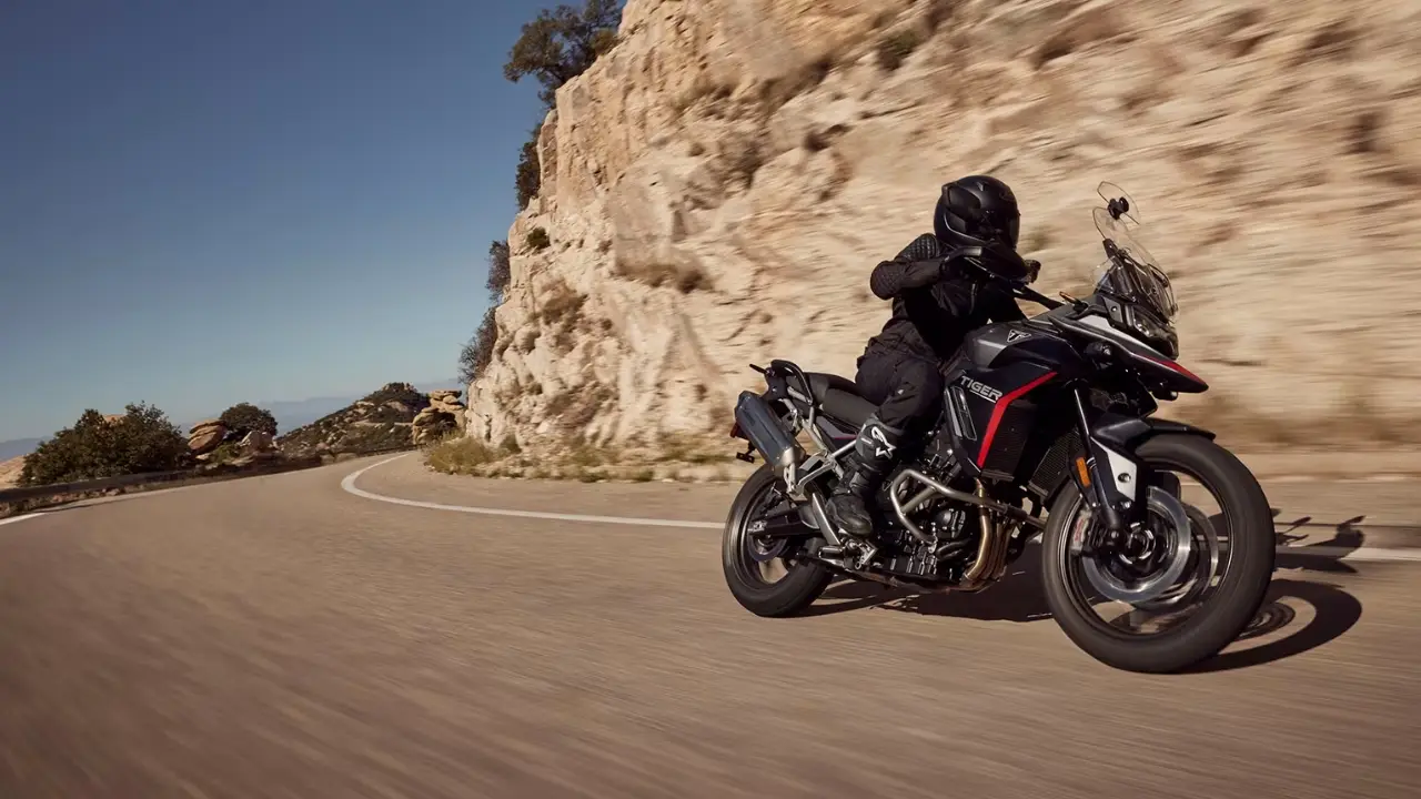 Triumph Tiger 900