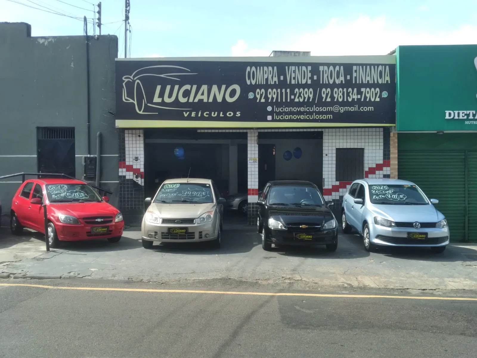 Fachada da loja LUCIANO VEÍCULOS - Manaus - AM