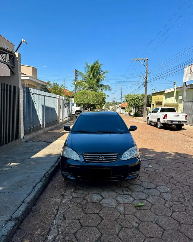 Carro Toyota Corolla 2004 Sedan XLi 1.6 16V