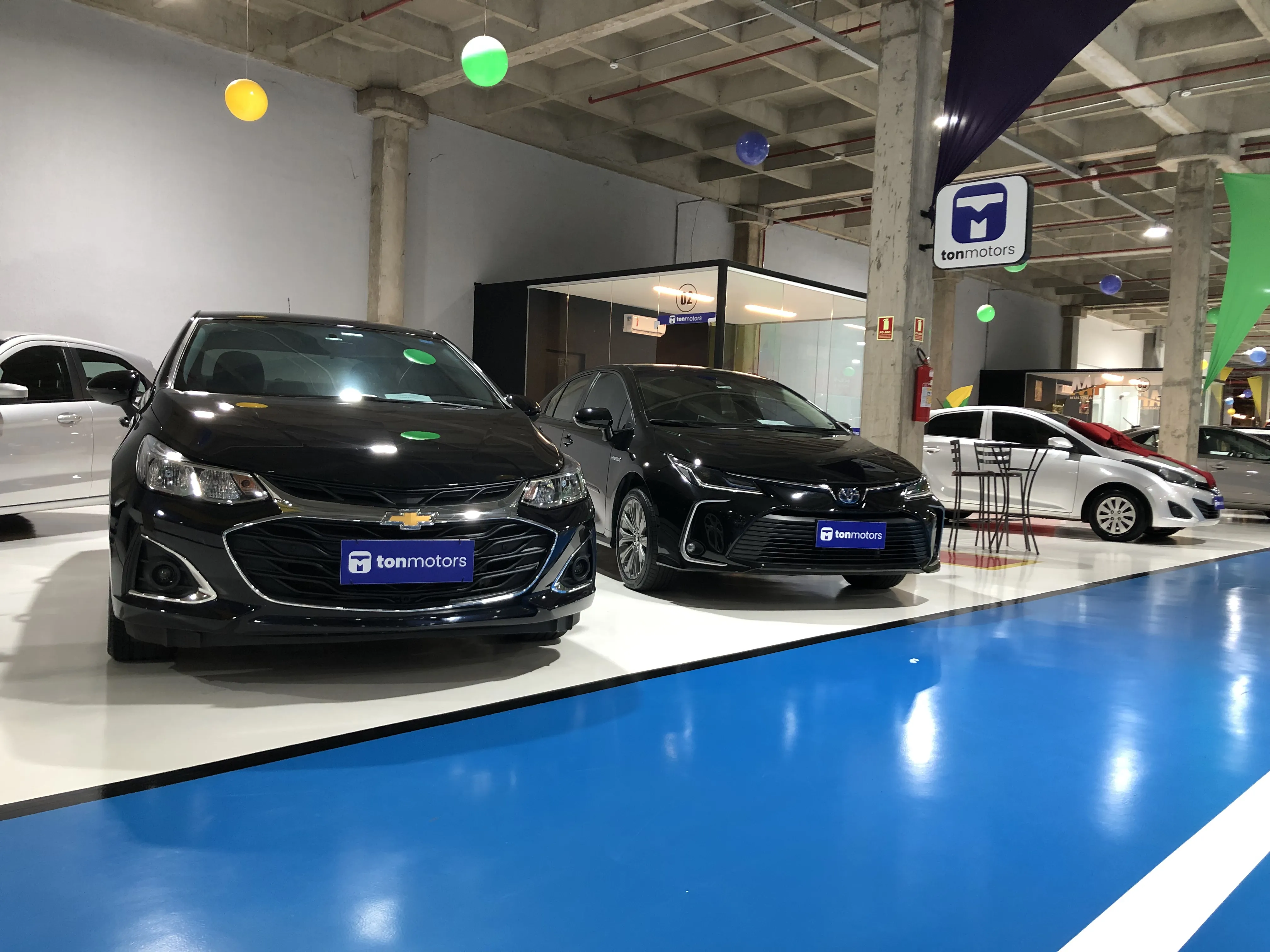 Fachada da loja Veículos à venda em Ton Motors - Goiânia - GO | Mobiauto