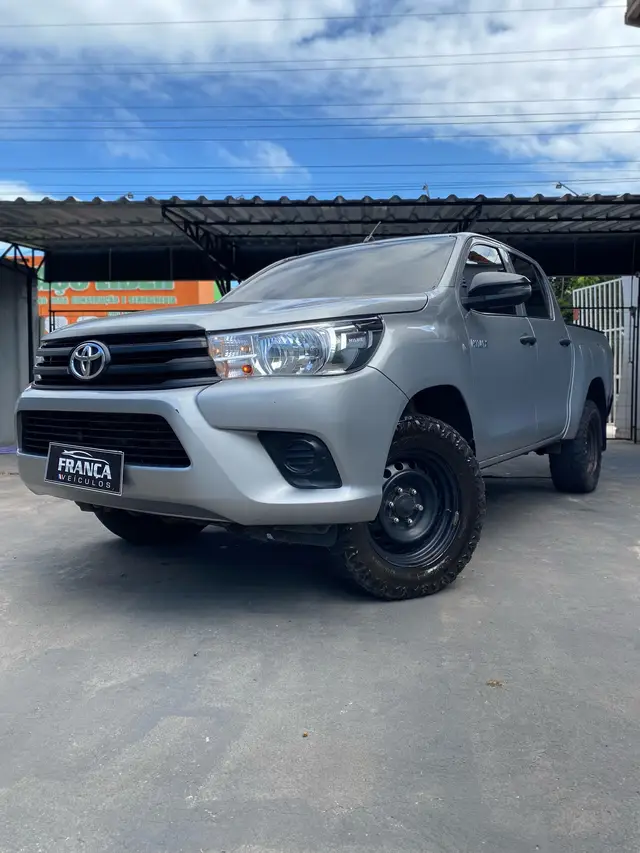 Carro Toyota Hilux Cabine Dupla 2020 Hilux 2.8 TDI CD STD Power Pack 4x4