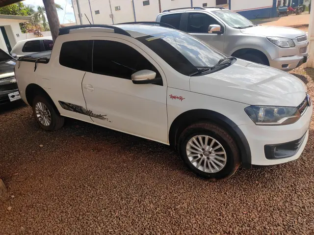 Carro Volkswagen Saveiro 2016 Rock in Rio 1.6 MSI CD (Flex)