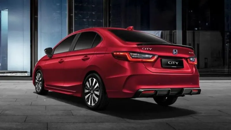 Novo Honda City com motor híbrido faz até 27 km/l 