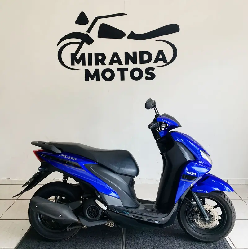 Yamaha Fluo ABS