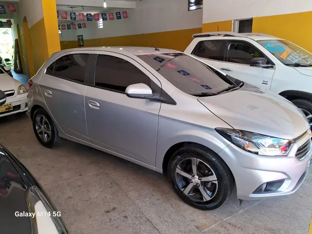Carro Chevrolet Onix 2018 1.4 LTZ SPE/4 (Aut)