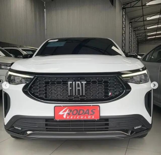 Carro Fiat Fastback 2024 Impetus