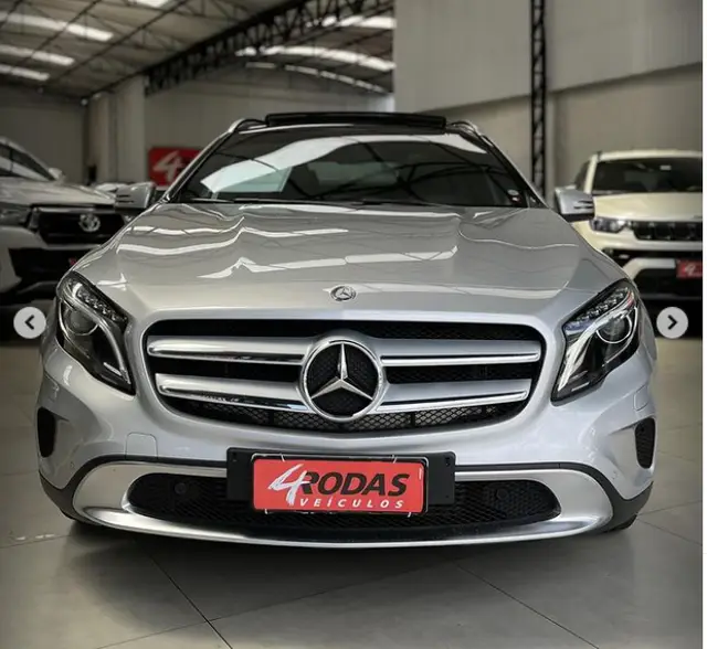 Carro Mercedes-Benz GLA 200 2015 GLA 200 1.6 Vision