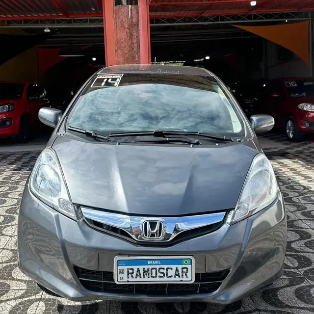 Carro Honda Fit 2014 LX 1.4 (flex)