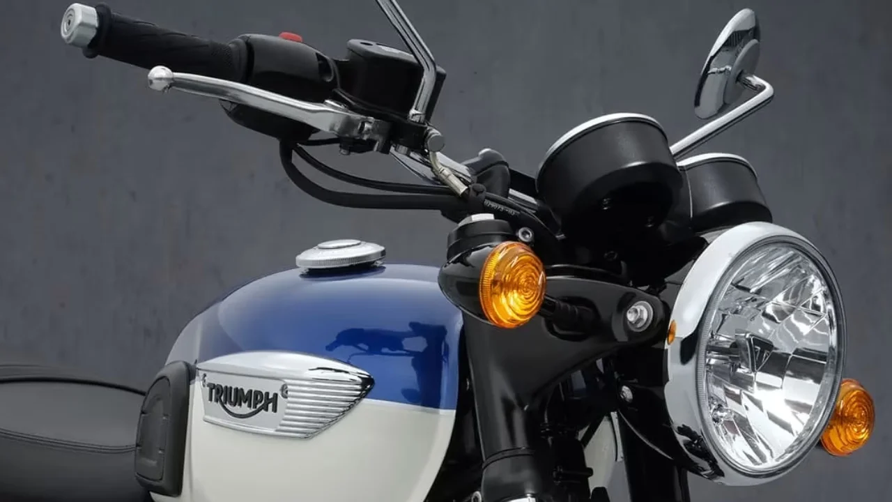 Triumph Bonneville T100 ABS