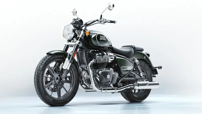 Royal Enfield Super Meteor 650 chega ao Brasil por R$ 33.990