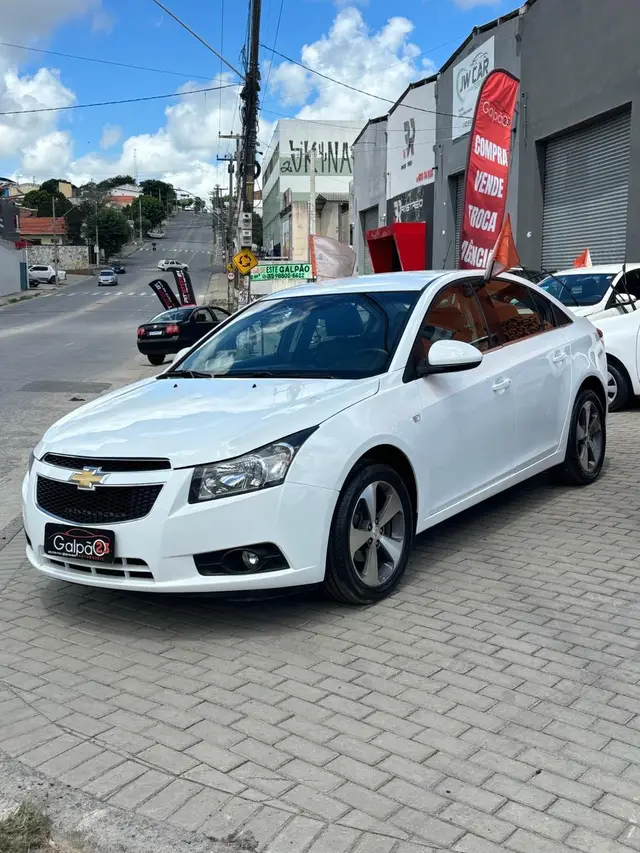 Carro Chevrolet Cruze 2013 LT 1.8 16V Ecotec (Flex)