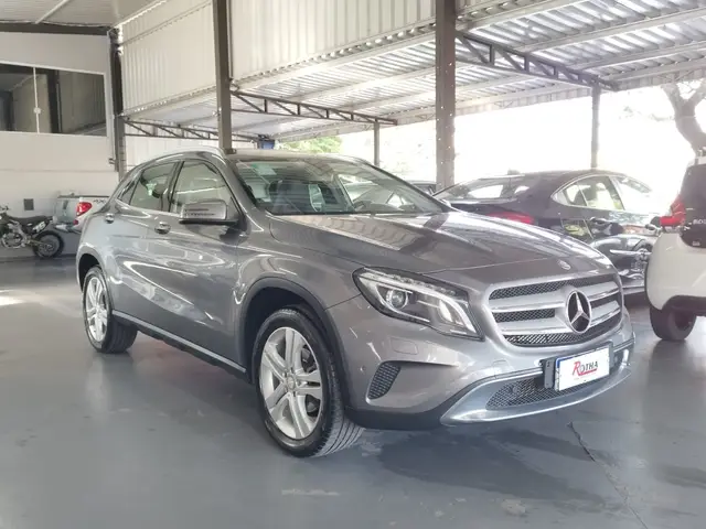 Carro Mercedes-Benz GLA 200 2017 GLA 200 1.6 Advance