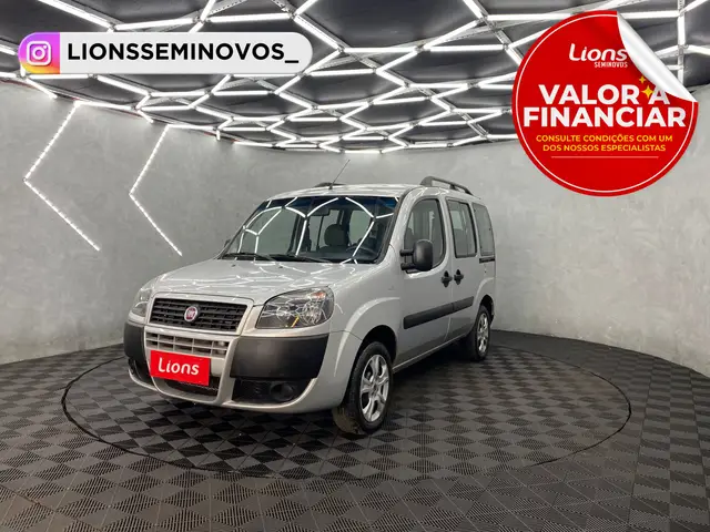 Carro Fiat Doblò 2021 Essence 1.8 16V (Flex)