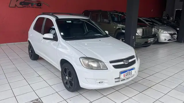 Carro Chevrolet Celta 2015 LT 1.0 (Flex)