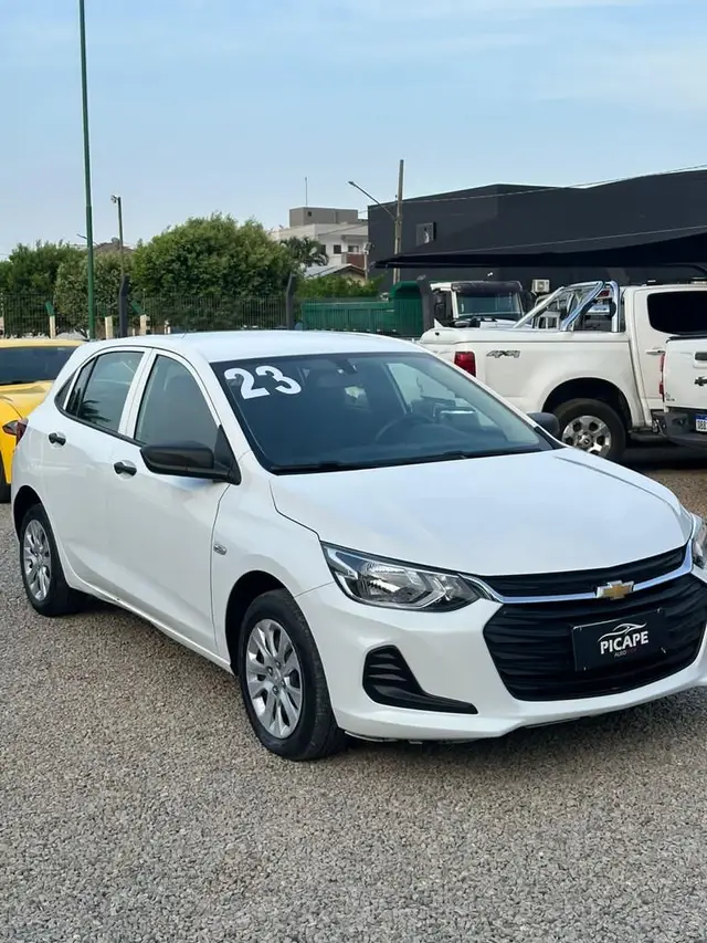 Carro Chevrolet Onix 2023 LTZ 1.0 Turbo (Aut.)