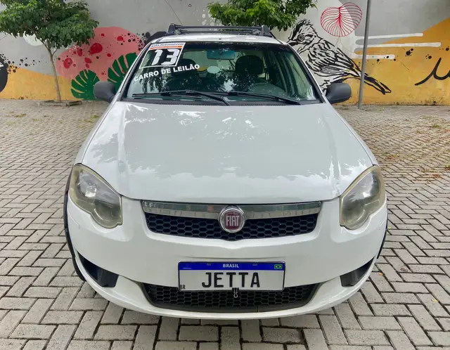 Carro Fiat Palio Weekend 2013 Trekking 1.6 16V (Flex)
