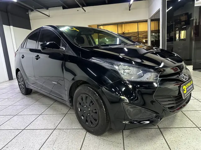 Carro Hyundai HB20S 2014 1.0 Comfort Plus (Flex)