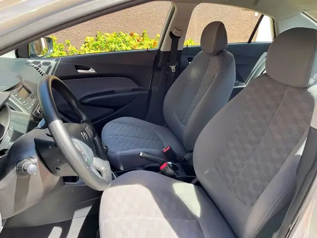 Hyundai HB20S 1.6 Comfort Style (Flex)