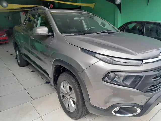 Carro Fiat Toro 2021 Freedom 1.8 AT6 4x2 (Flex)