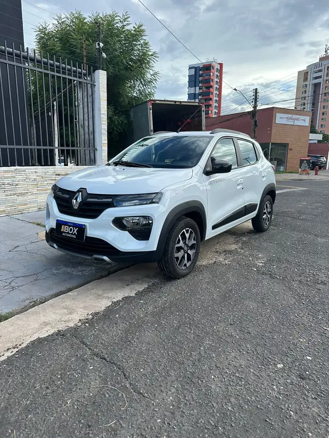 Carro Renault Kwid 2023 Outsider 1.0 12v SCe (Flex)