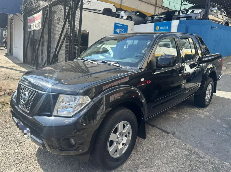 Nissan Frontier 2.5 TD CD 4x4 S