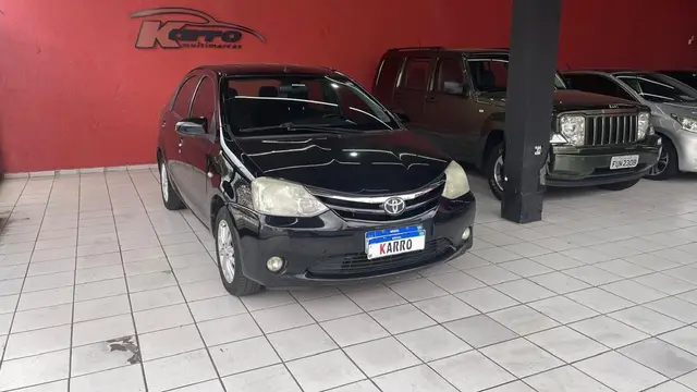 Carro Toyota Etios Sedan 2014 XLS 1.5 (Flex)