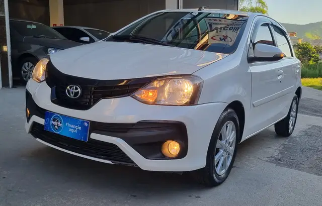 Carro Toyota Etios 2019 X Plus 1.5 (Aut) (Flex)