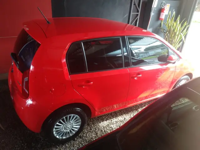 Carro Volkswagen Up! 2017 1.0 12v E-Flex move up!