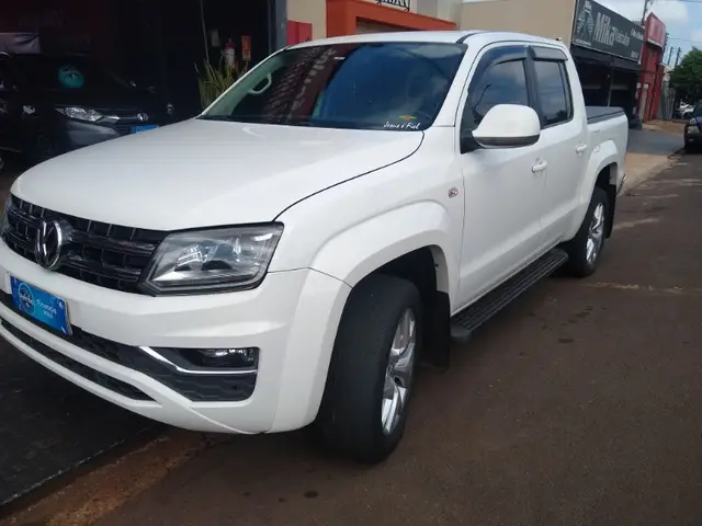 Carro Volkswagen Amarok 2018 2.0 CD 4x4 TDi Highline (Aut)