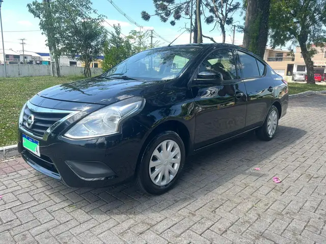 Carro Nissan Versa 2019 1.0 12V (Flex)