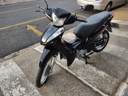 Biz 125i ES