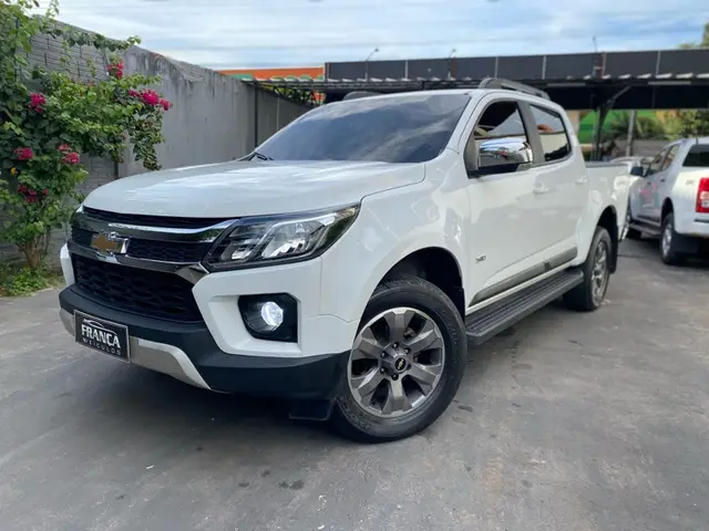 Carro Chevrolet S10 Cabine Simples 2021 S10 2.8 CTDi Cabine Simples LS 4WD