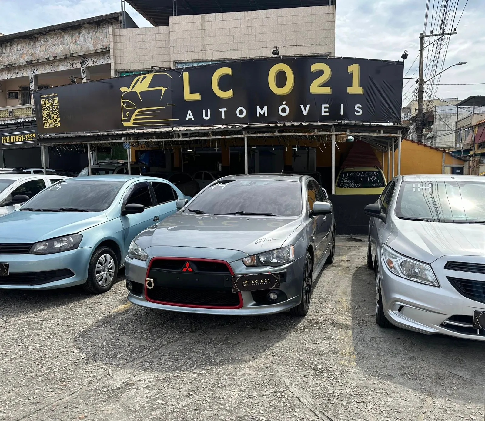 Fachada da loja Veículos à venda em L C CAR MULTIMARCAS LTDA - Rio de Janeiro - RJ | Mobiauto