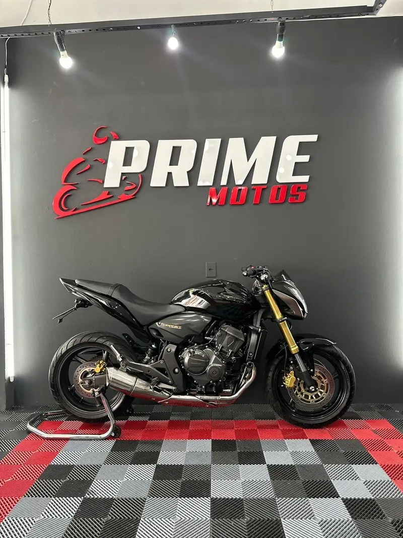 Honda CB 600F Hornet (ABS)