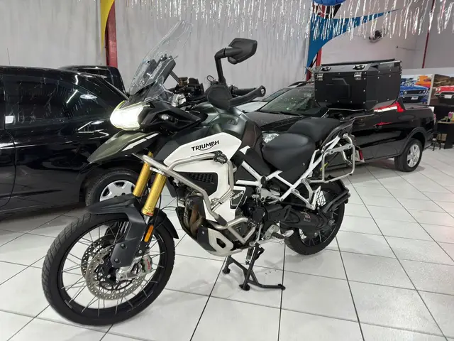 Moto Triumph Tiger 1200 2022 Rally Explorer