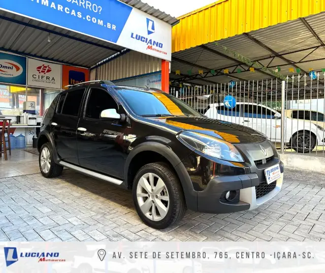 Carro Renault Sandero Stepway 2013 1.6 8V (Flex)