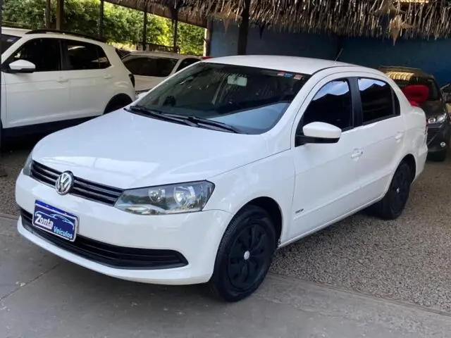 Carro Volkswagen Voyage 2014 1.6 VHT City (Flex)