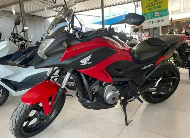 Carro Honda NC 700X 2013 ABS